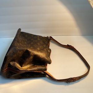 Louis Vuitton Petit Noe